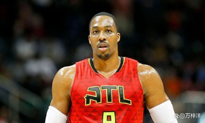 每体：巴萨吉祥物加泰猫影响力巨大，俱乐部希望借此带来收入（每体：巴萨看好吉祥物＂加泰猫＂的号召力，拟借此拓展营收）