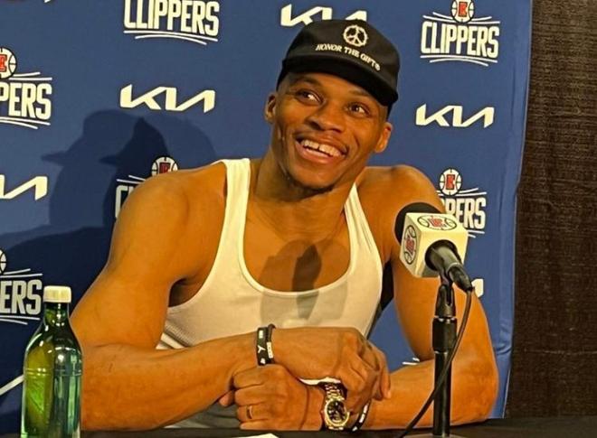 朱婷官宣续约科内利亚诺！继续效力意甲联赛，中国女排多人留洋（朱婷正式续约科内利亚诺，继续征战意甲；中国女排多名球员留洋）